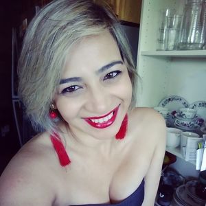 Meet your Posher, Rossy